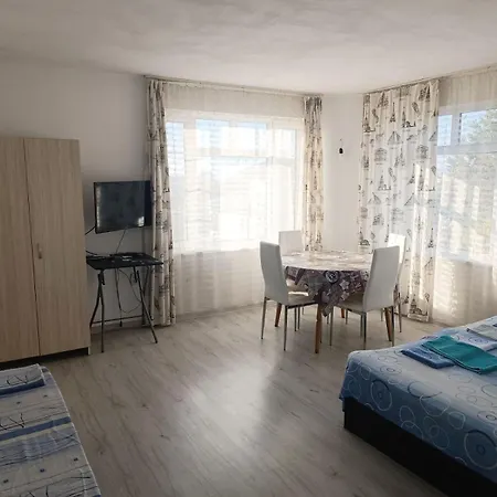 Prima 2 2* Sveti Konstantin