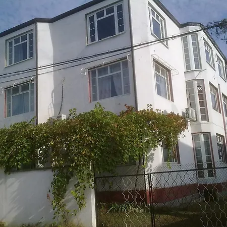 Prima 2 Гостевой дом